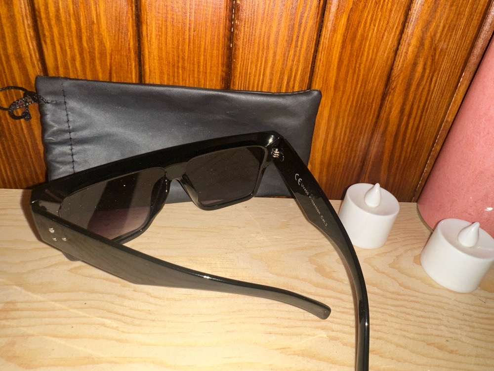 Lunette de soleil style Celine🤍❤️