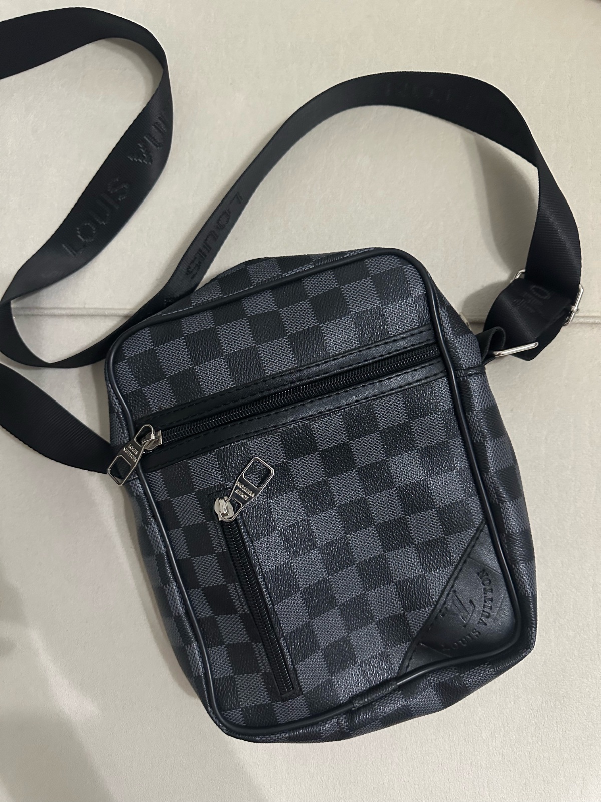 Sacoche Louis Vuitton Homme