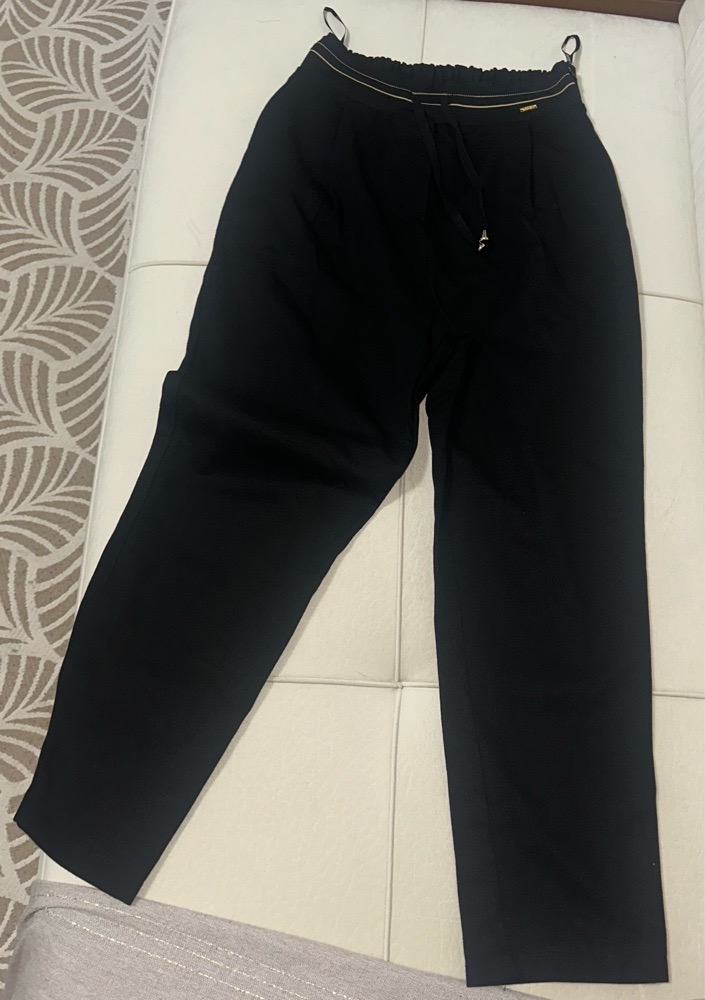 Pantalon noir 🤩⚡️