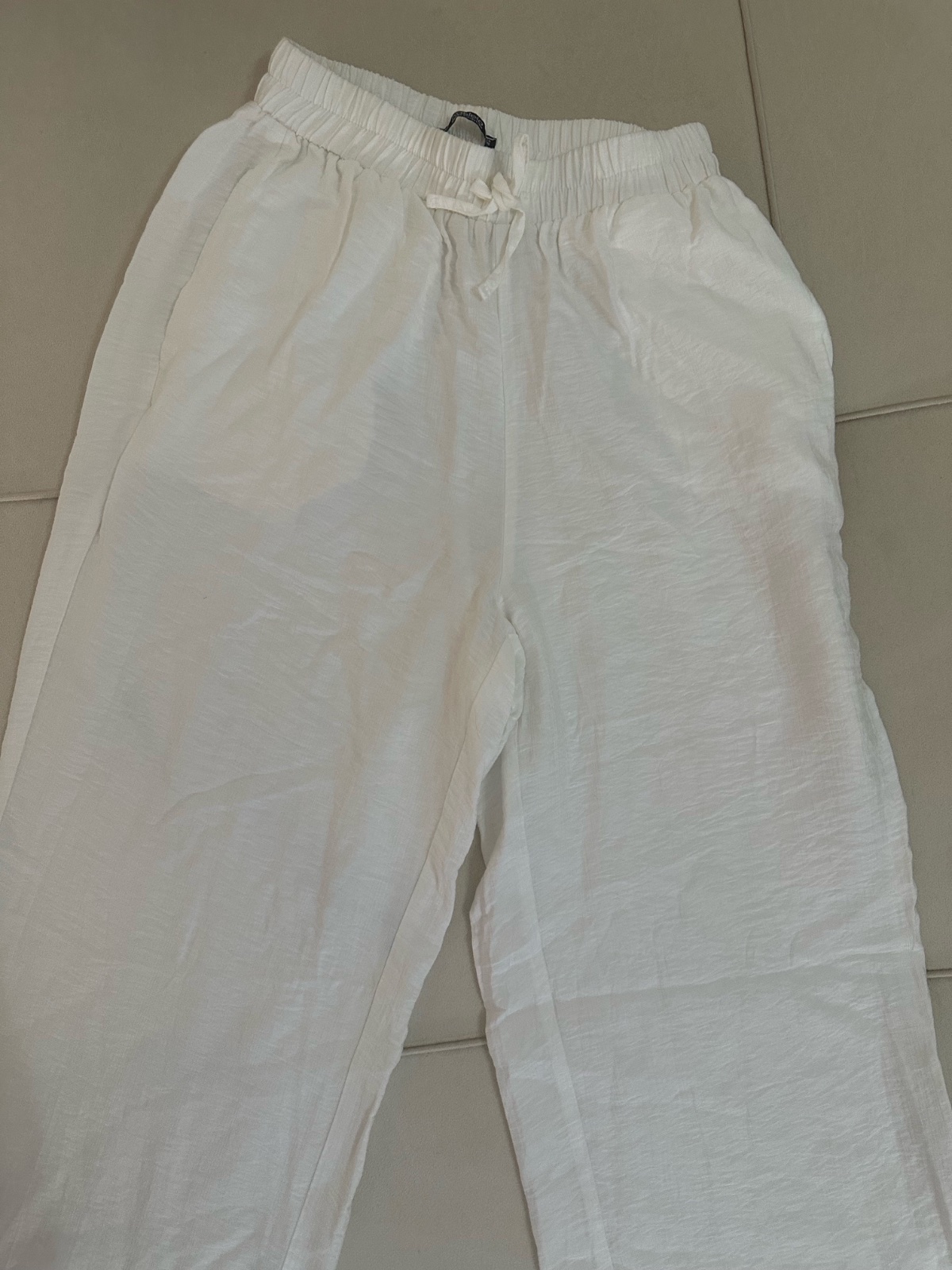 Pantalon blanc Kasteli large🫧🤍