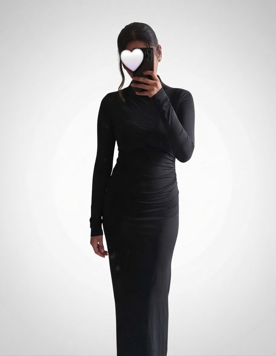 Robe noir ajuster 