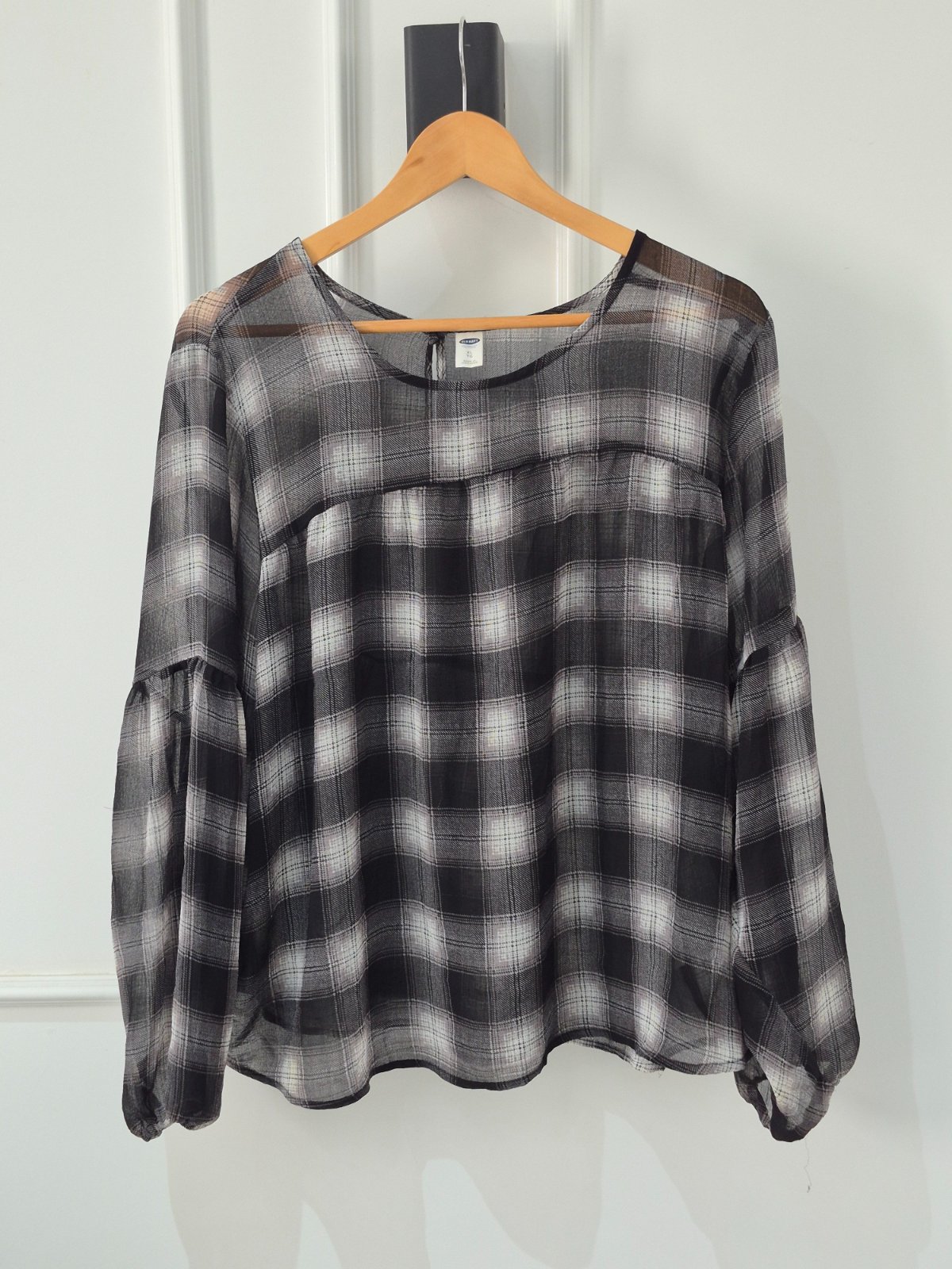 Chemise à carreaux Noir & Blanc – Style "Peasant"