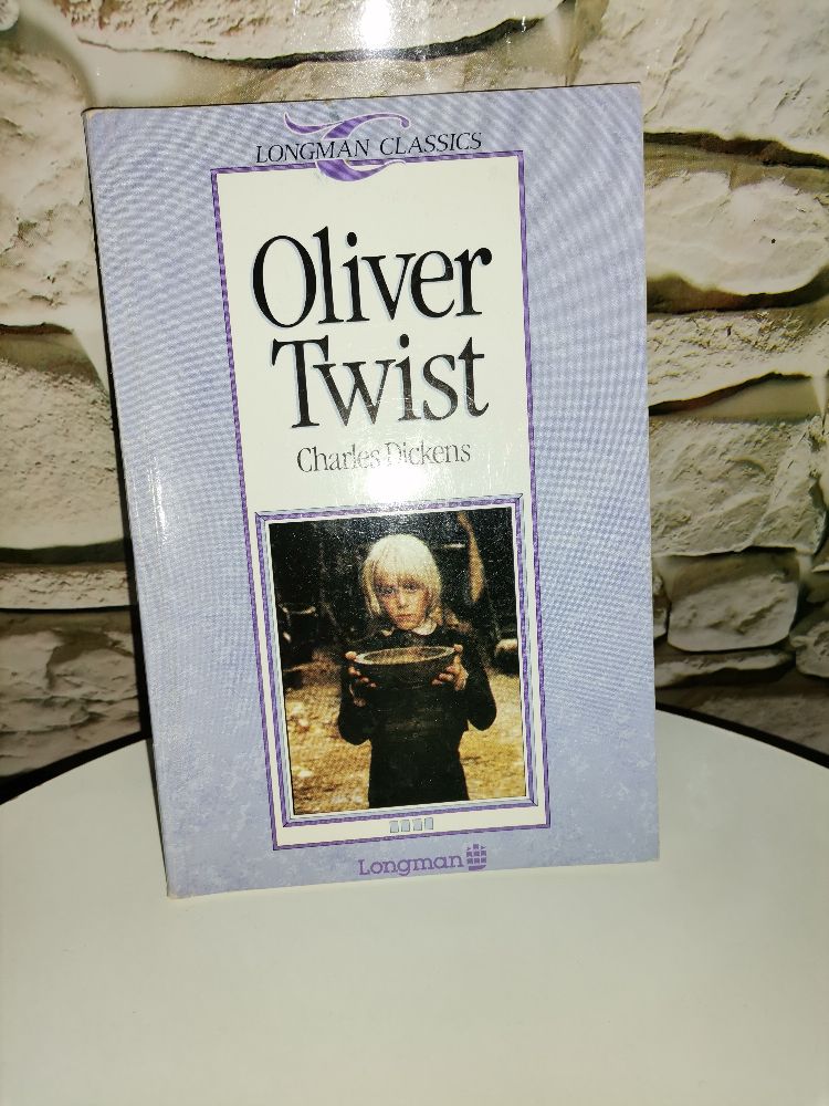 Oliver Twist - Charles Dickens 