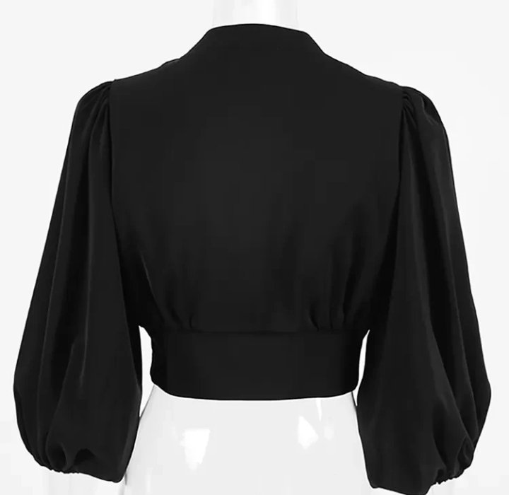 Chemise noire jamais portée