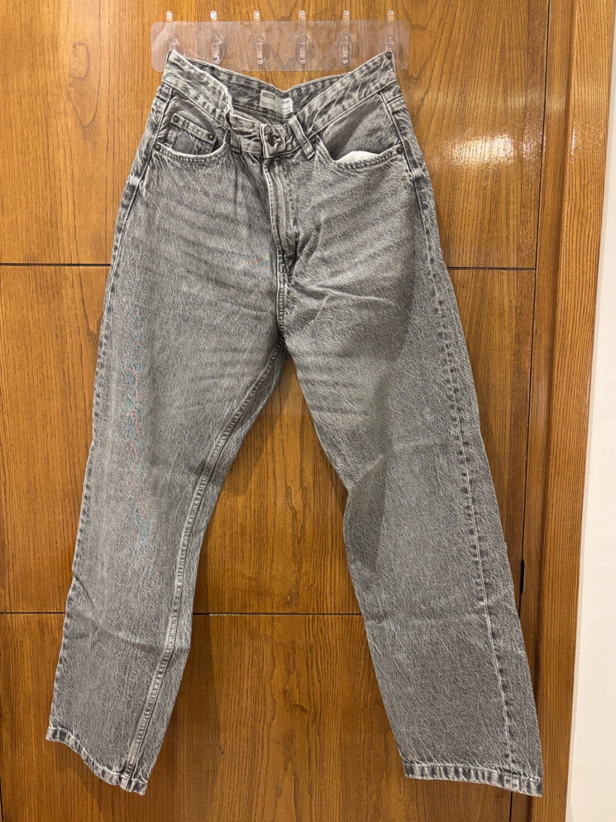Pantalon bershka baggy gris