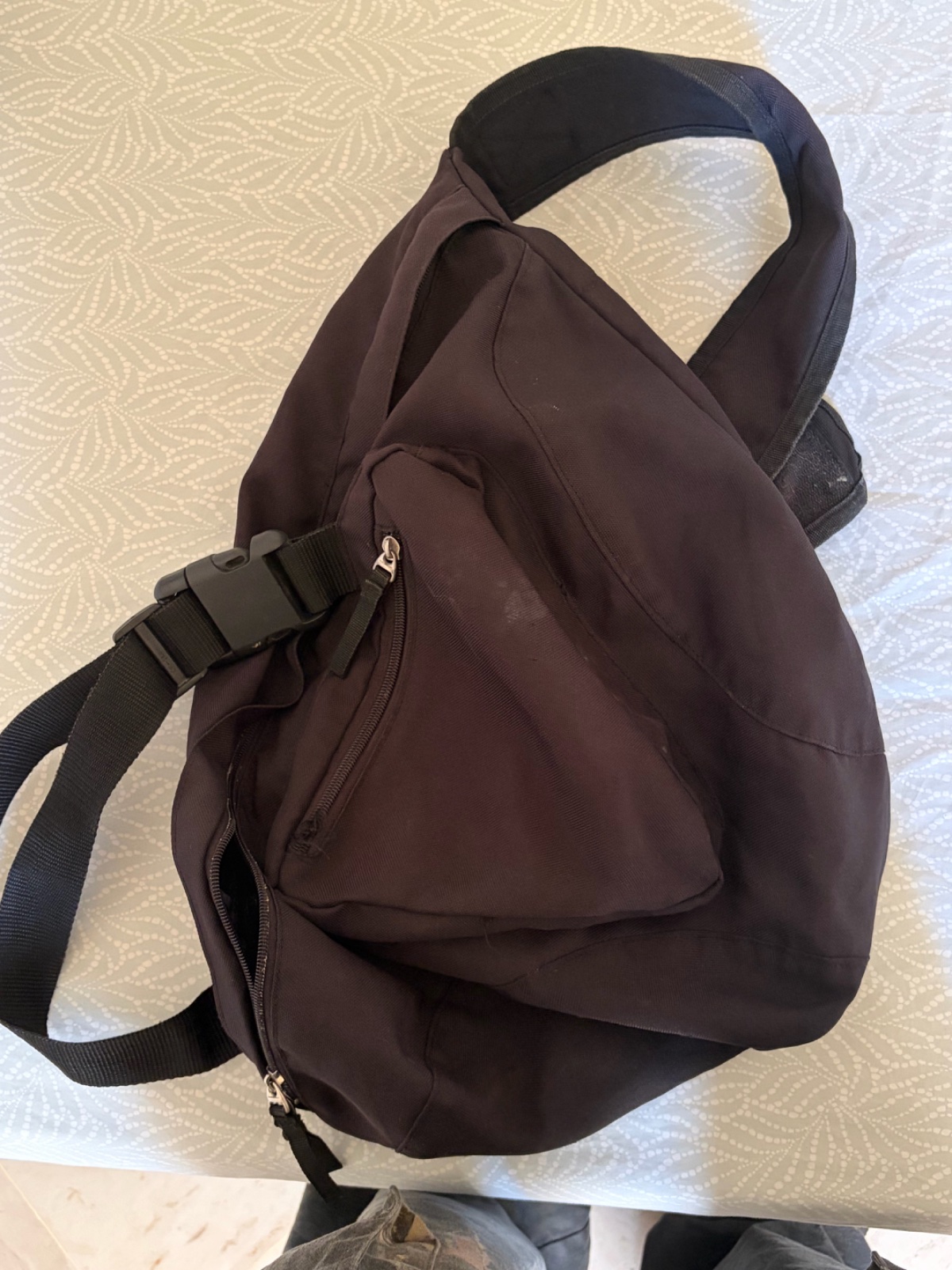 Sac a dos (sling bag)