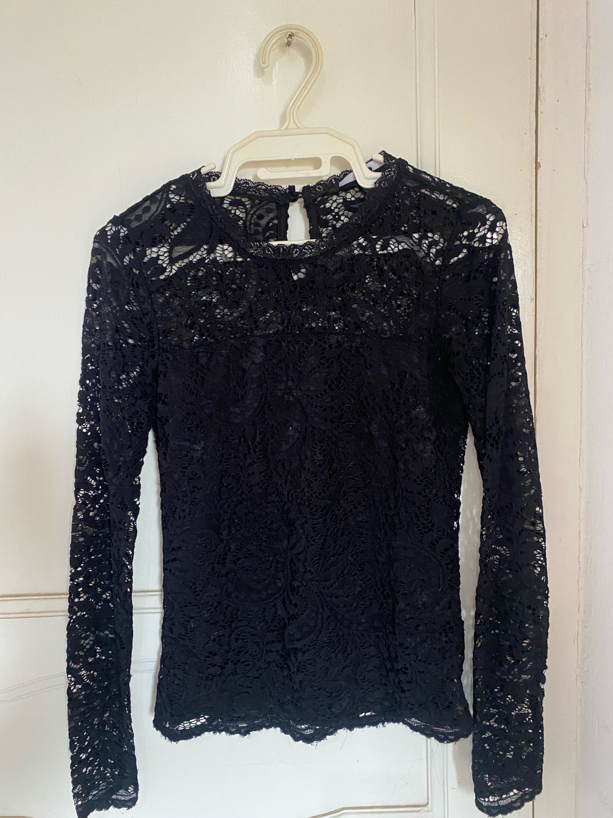 Pull noir 