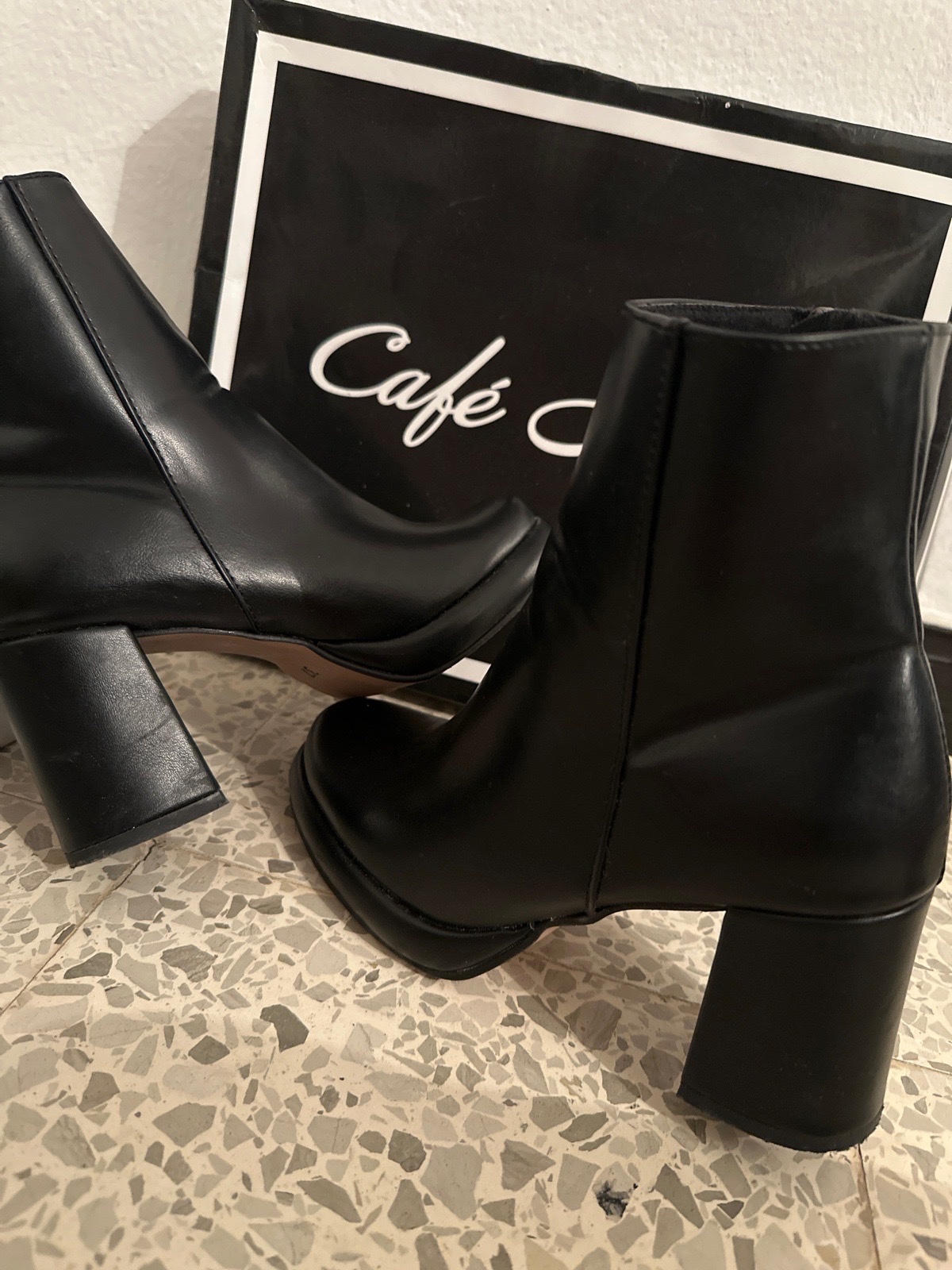 C noir T37 