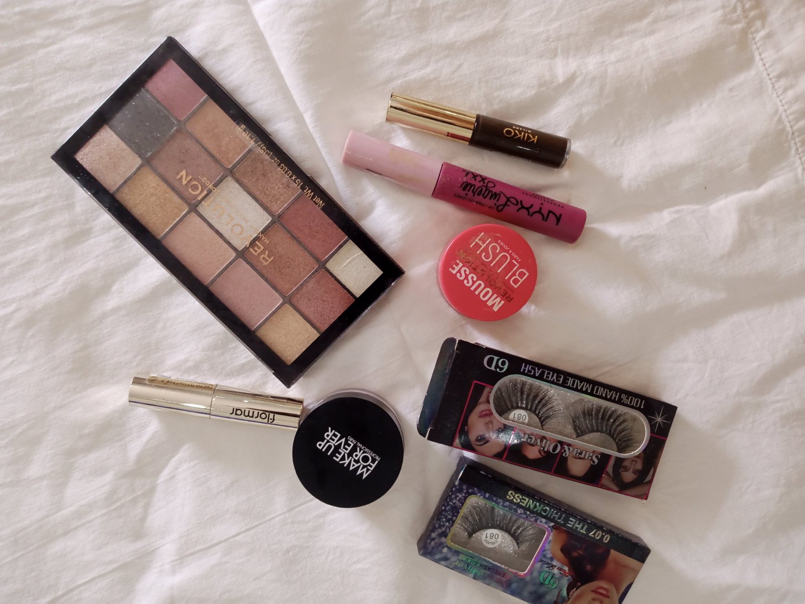 Lot make up 