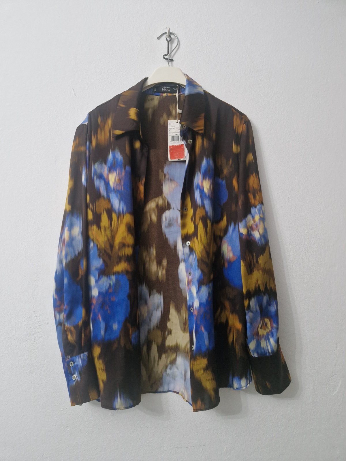 Chemise