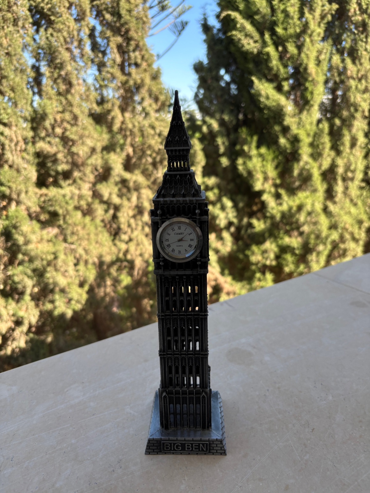 Montre decorative