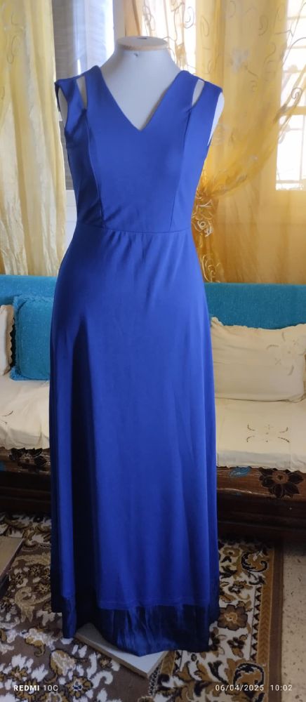 Robe bleu Roi