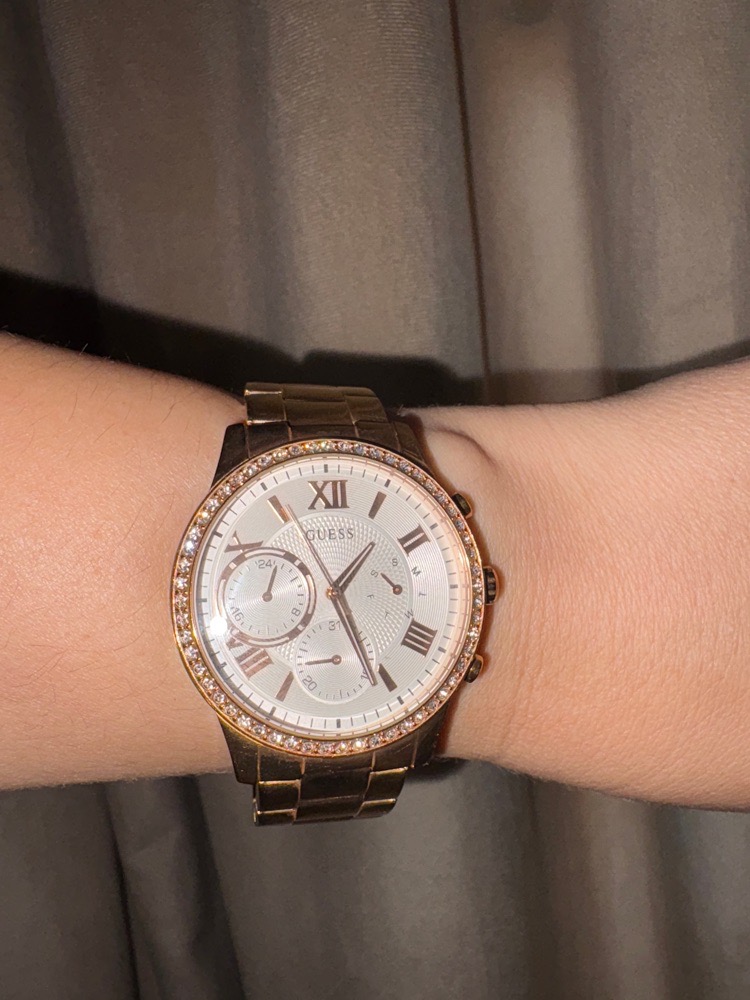 Montre de la marque GUESS LA