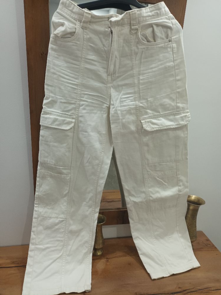 ،،pantalon blanc