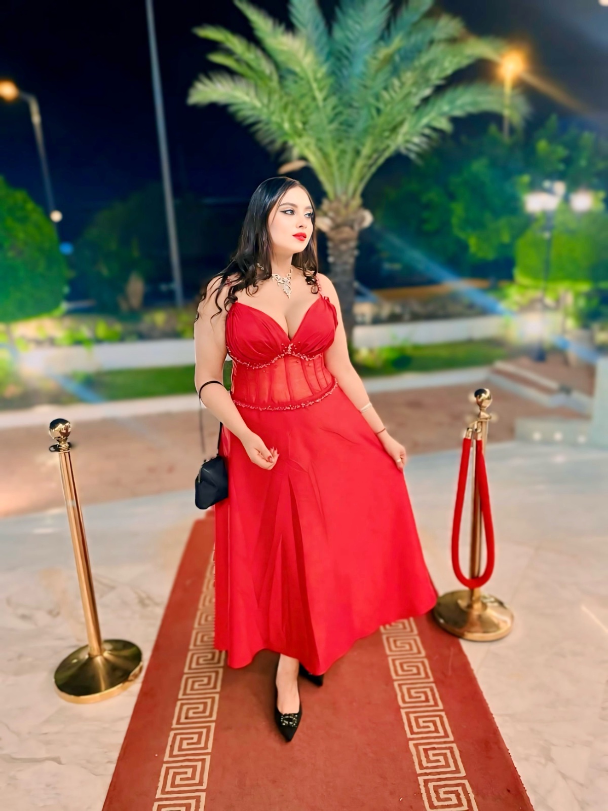 Robe rouge classique