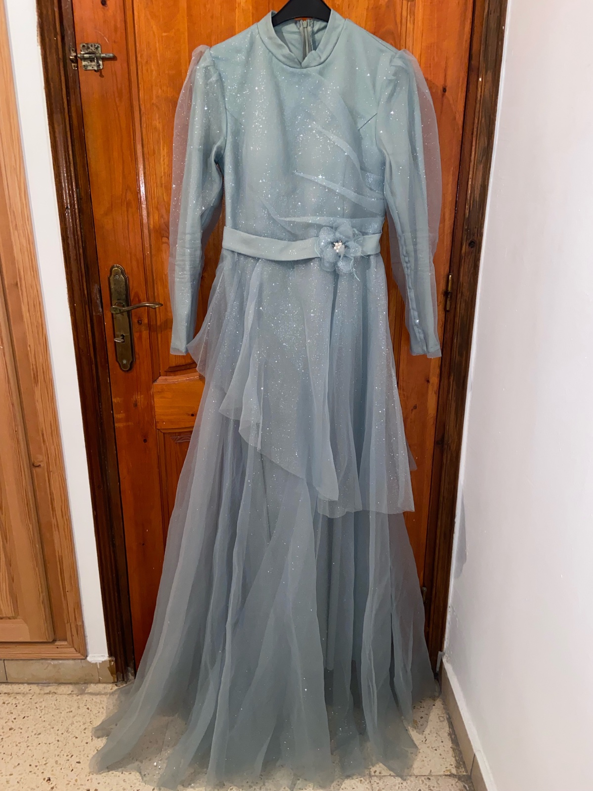 Robe vert-d'eau tulle lamé (neuve, Boutique "New Collection Mahdia")