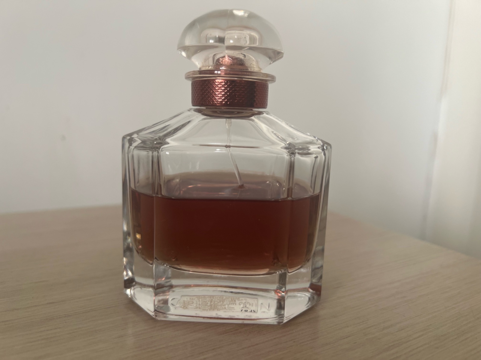 Parfum mon guerlain eau de parfum intense   50 ml encore disponible dans un flacon de 100 ml