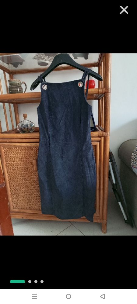 Robe chasuple en cuir