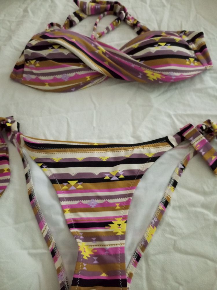 Bikini