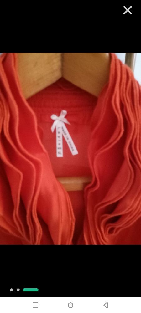 Chemise avec plein de volants