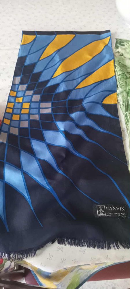 Echarpe Lanvin 100/100 soie