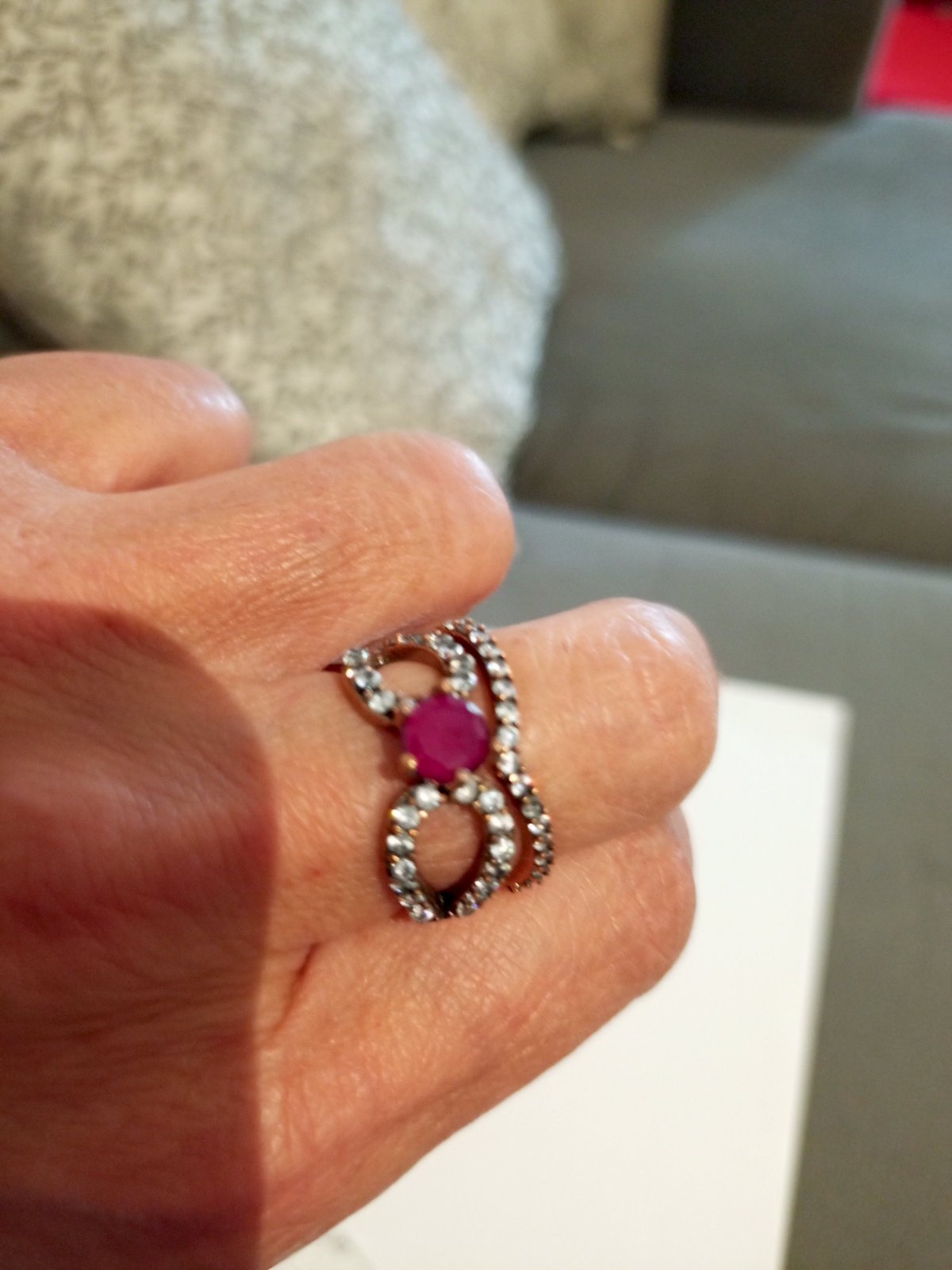 Bague et anneau en argent 925 chich5an àvec rubis
