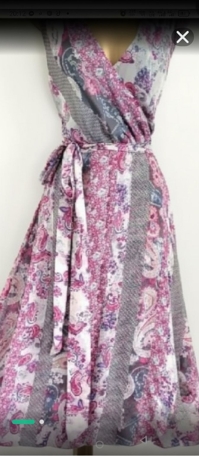 Robe en mousseline de soie romantique et fraiche