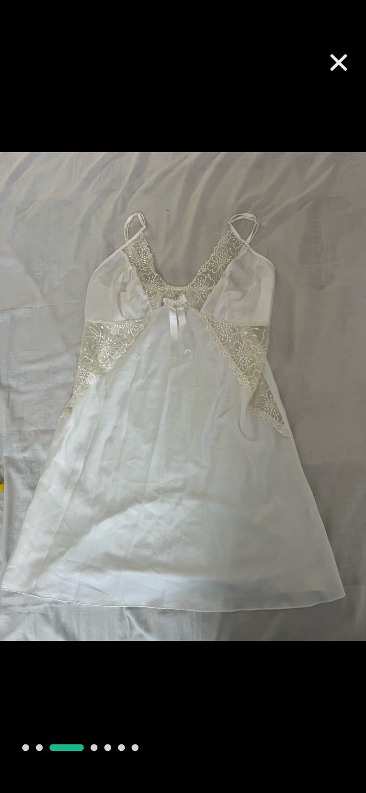 Lingerie satin dentelle