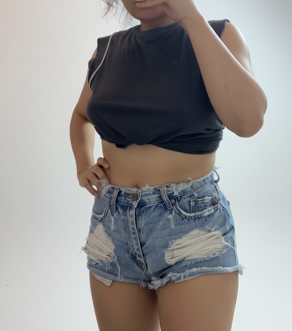 Short jeans