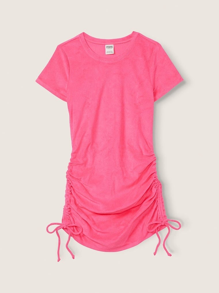 Robe de plage rose