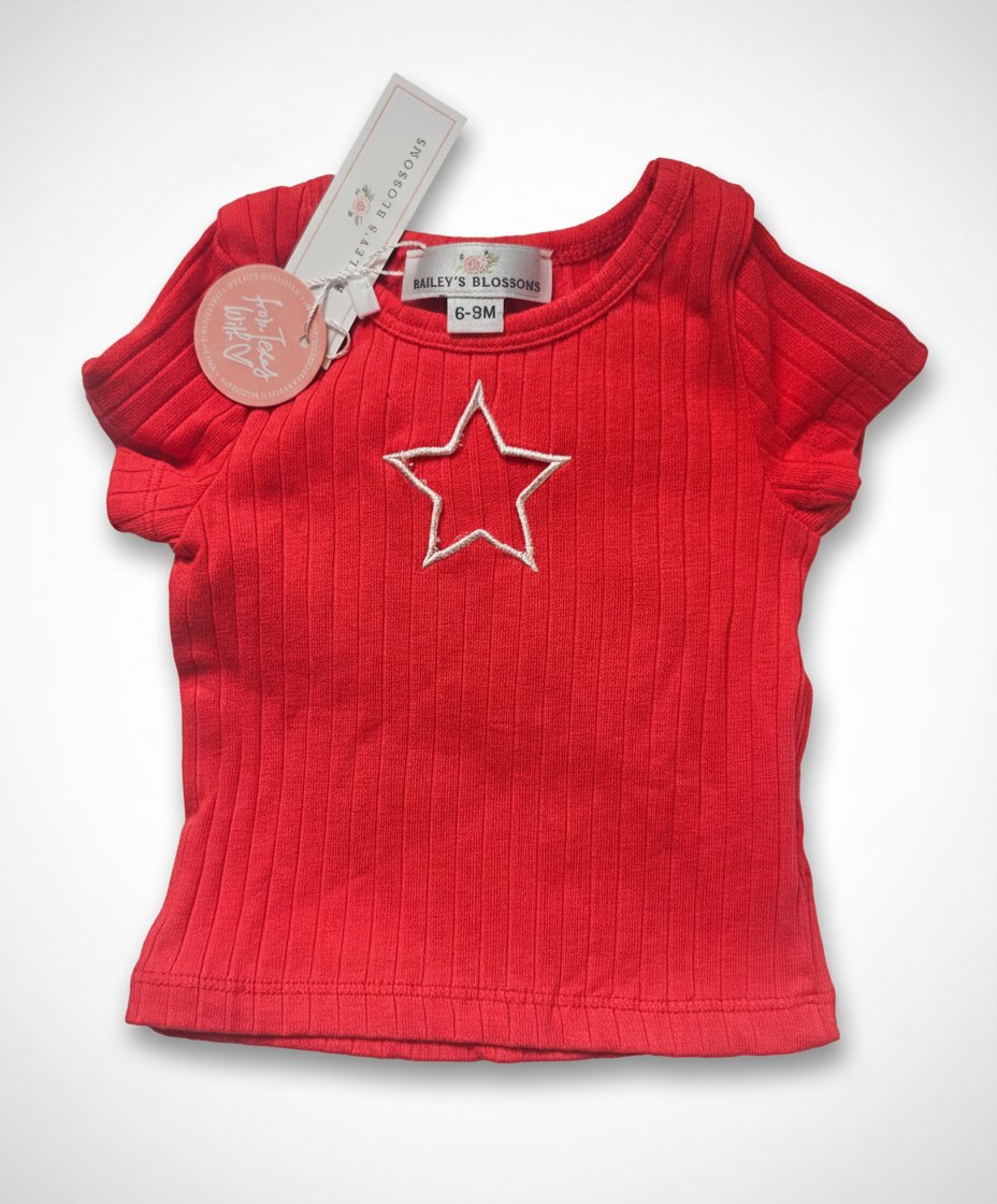 🔴 Joli tee-shirt bébé fille taille 6-9 mois rouge avec étoile neuf avec étiquette 🏷 importé 🇨🇵 Bailey's Blossom