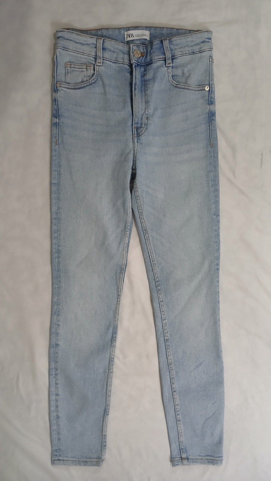 Pantalon Zara