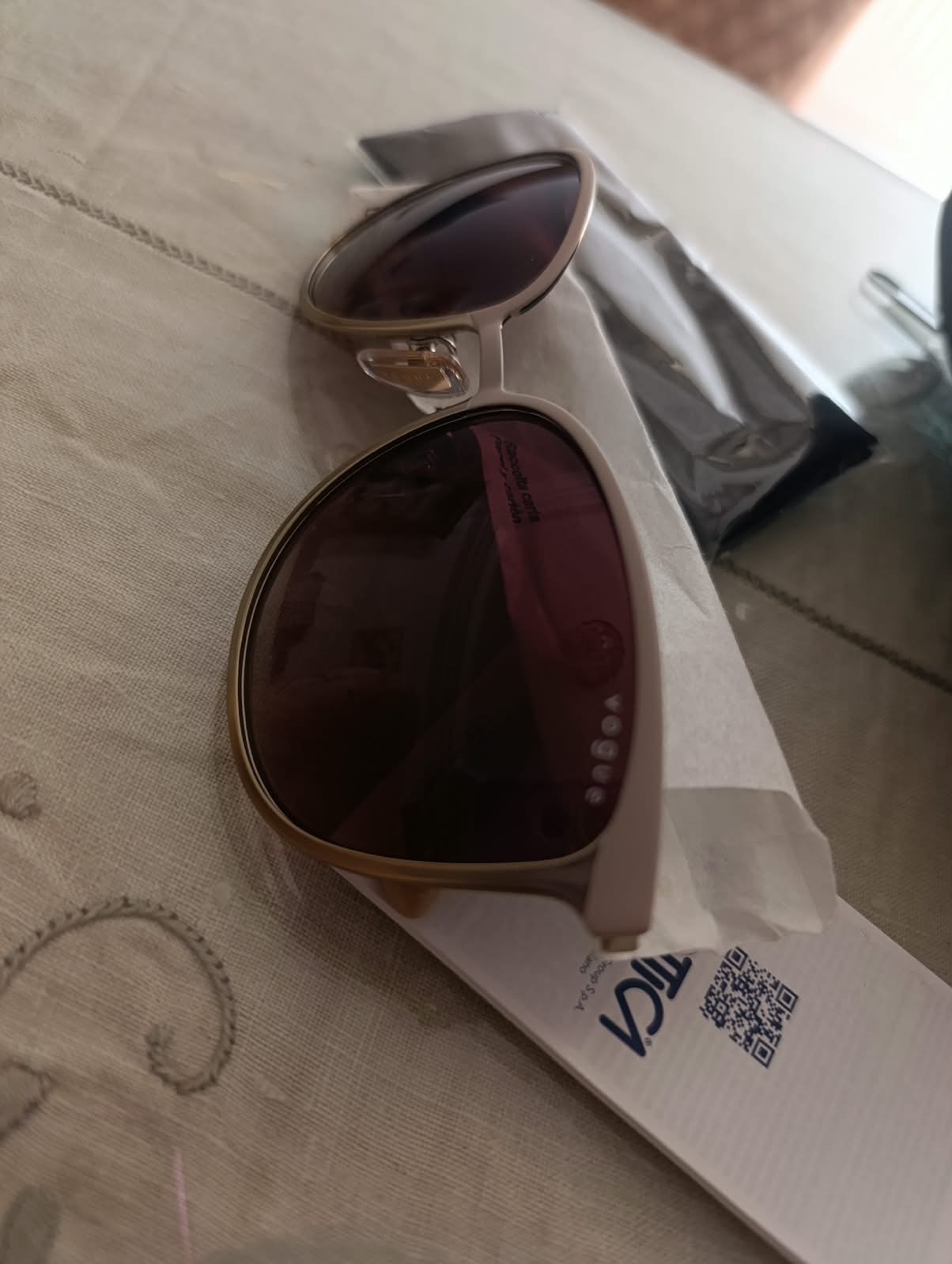 🕶️ Lunettes de soleil Vogue VO4002S 996S13 – Neuves