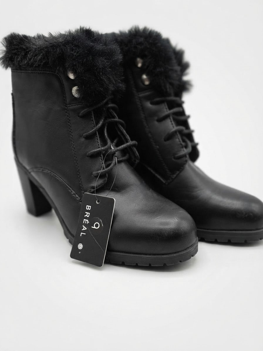 Bottines à talons lacées noires Bréal (Semelle cuir) - (PETIT DEFAUT)