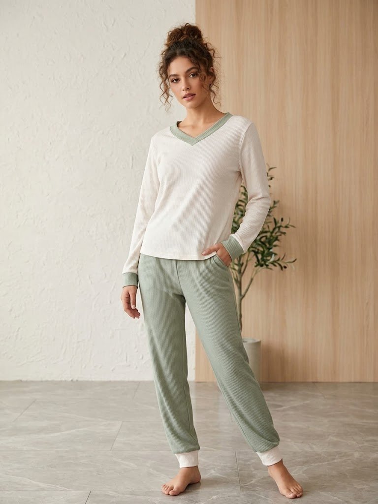 ✨ Ensemble homewear cocooning écru et vert sauge - Neuf