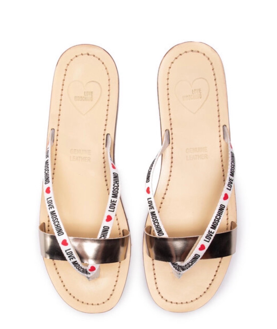 Love Moschino