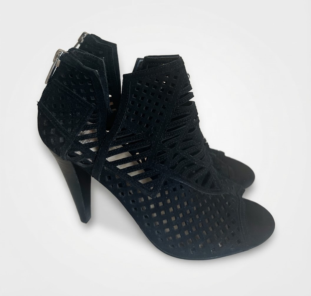 Vince camuto