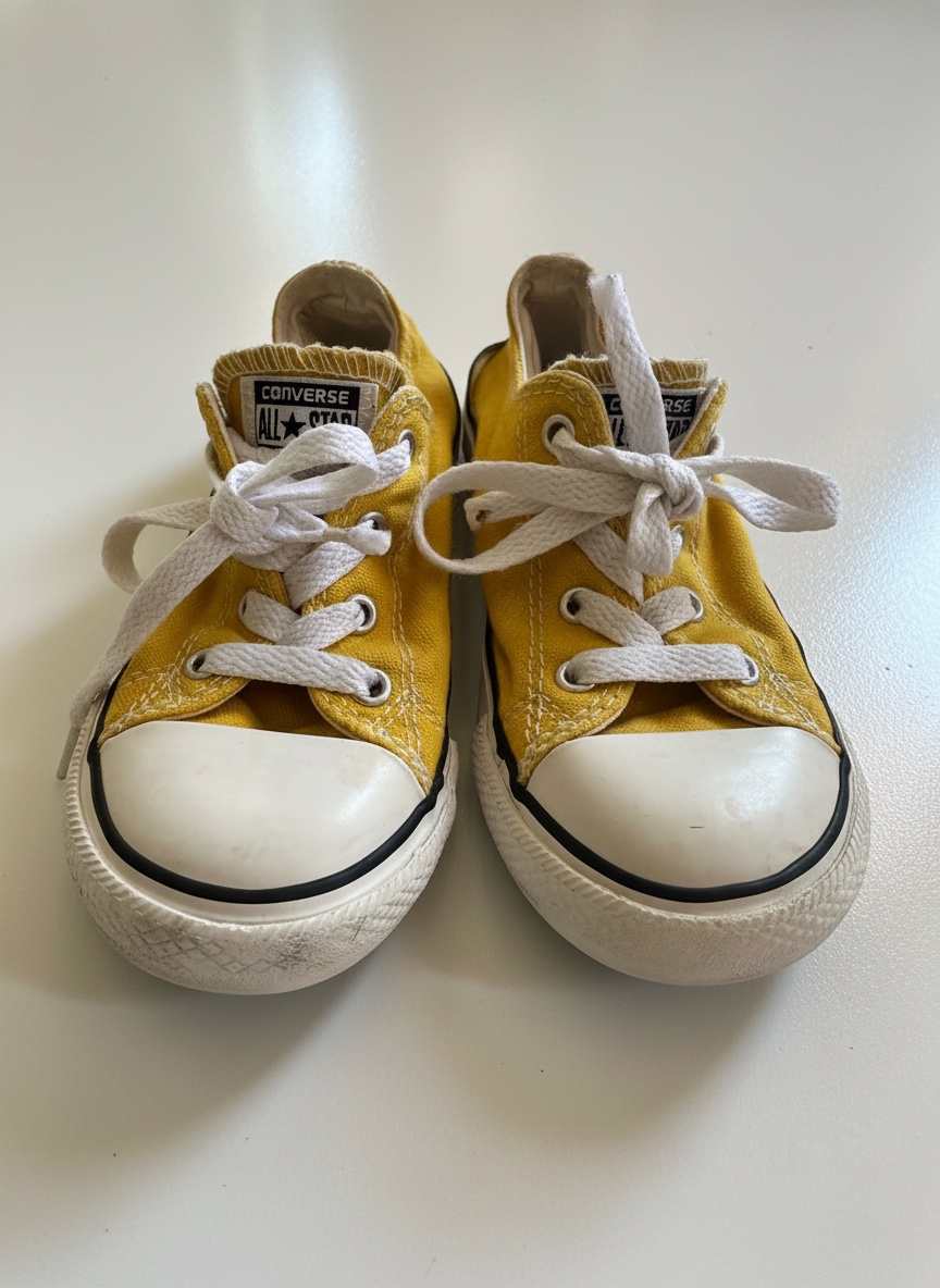 Convers jaune pour carson