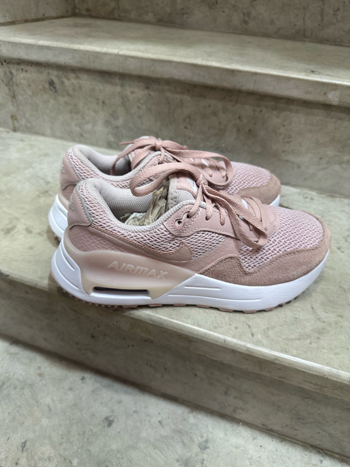 Nike air