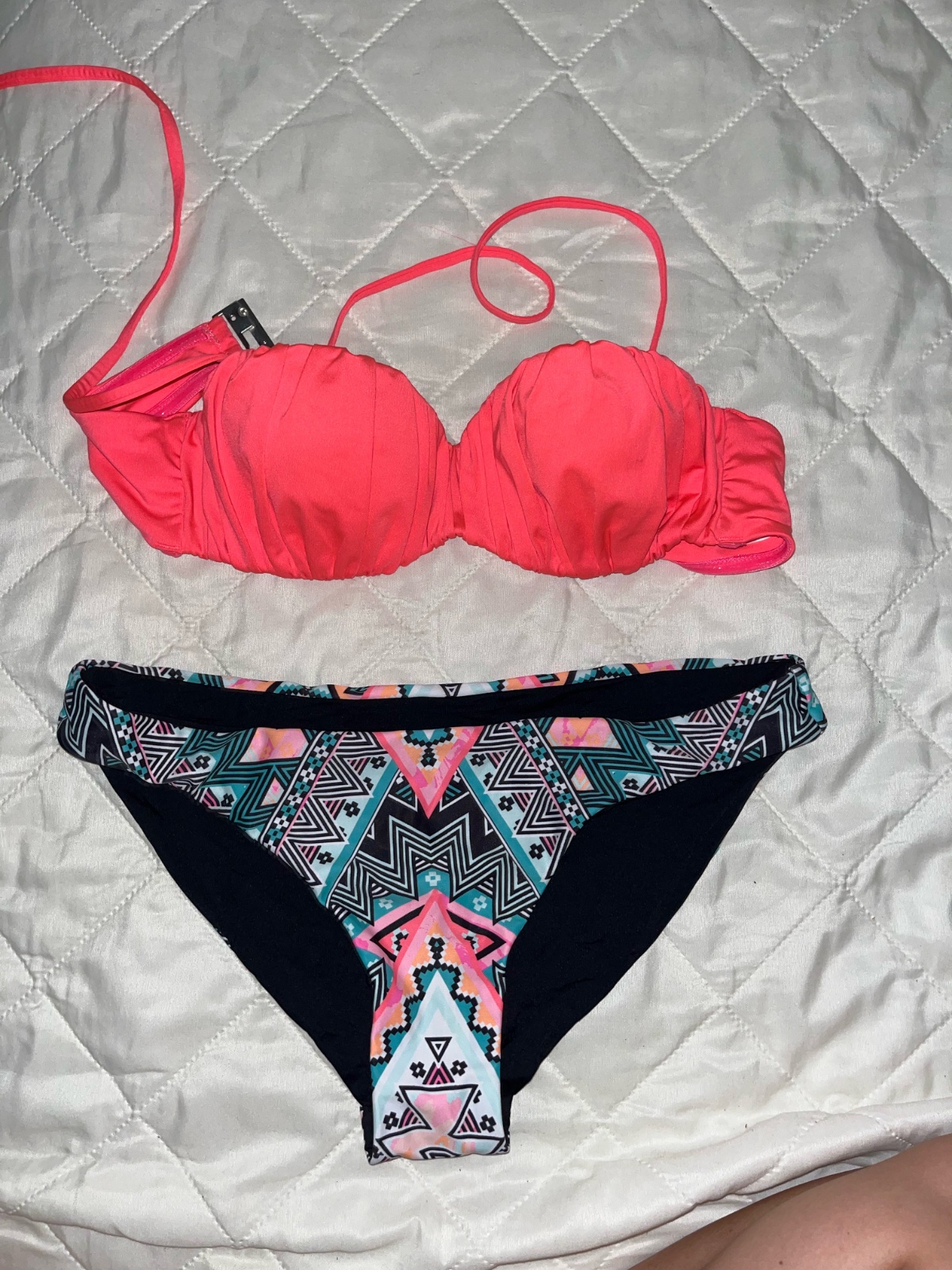 Deux pieces