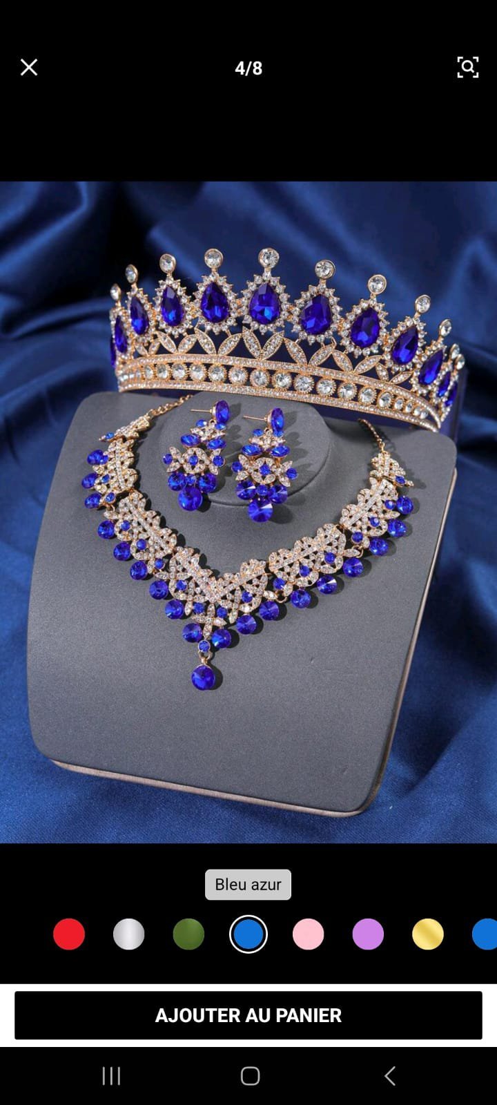 Collier bleu 