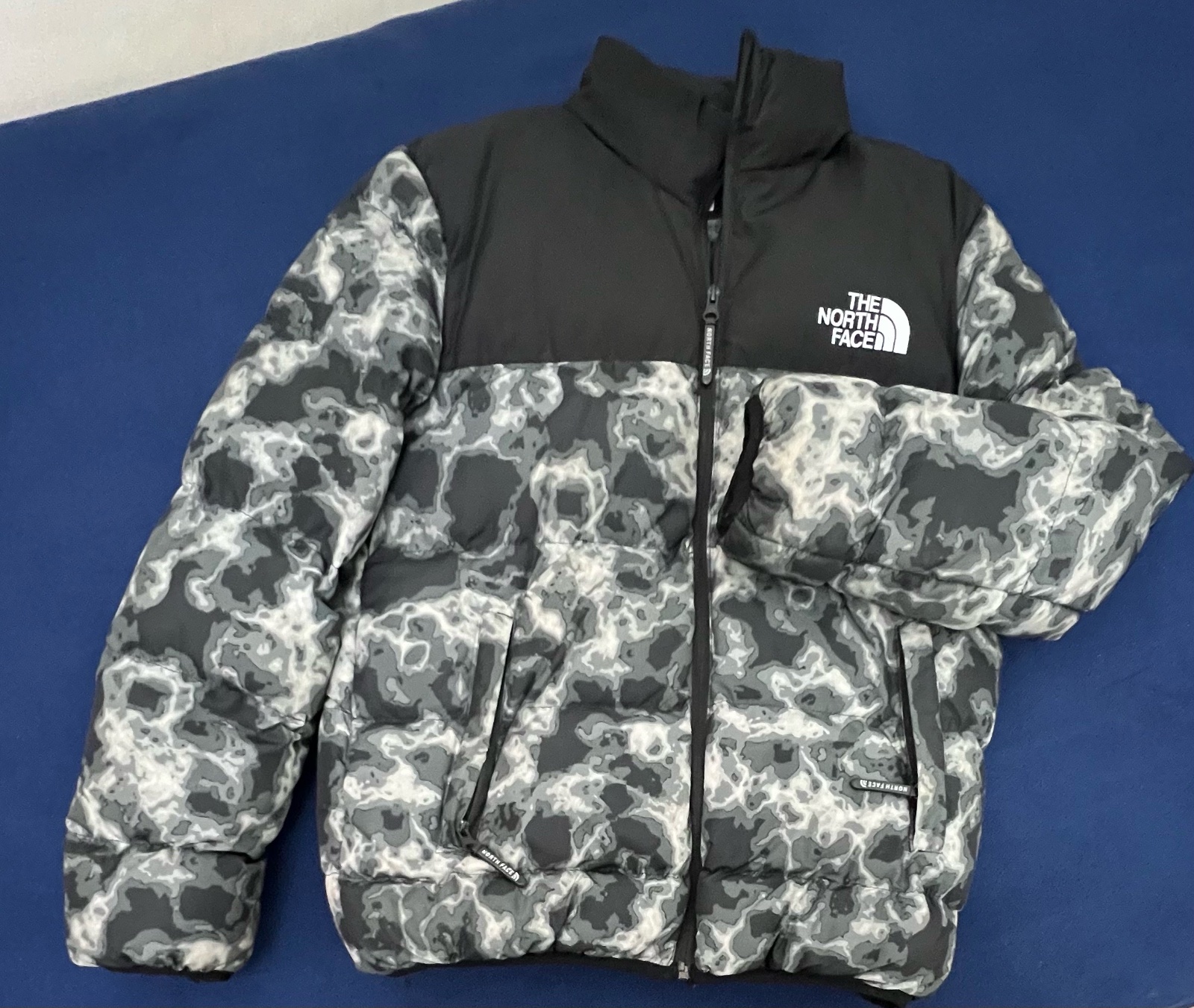 The North Face Jacket Original - Très Bon État 🔥