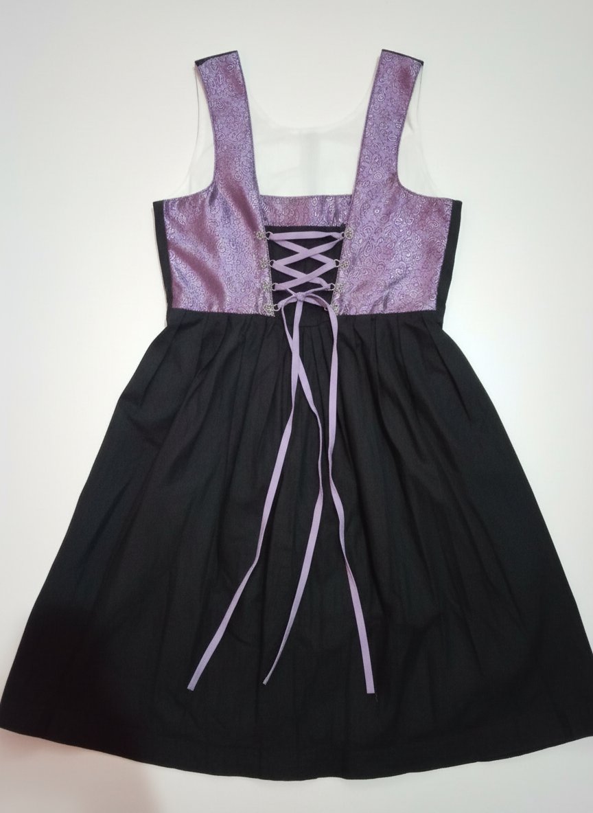 Robe Style Dirndl / Gothique Romantique Noir et Violet