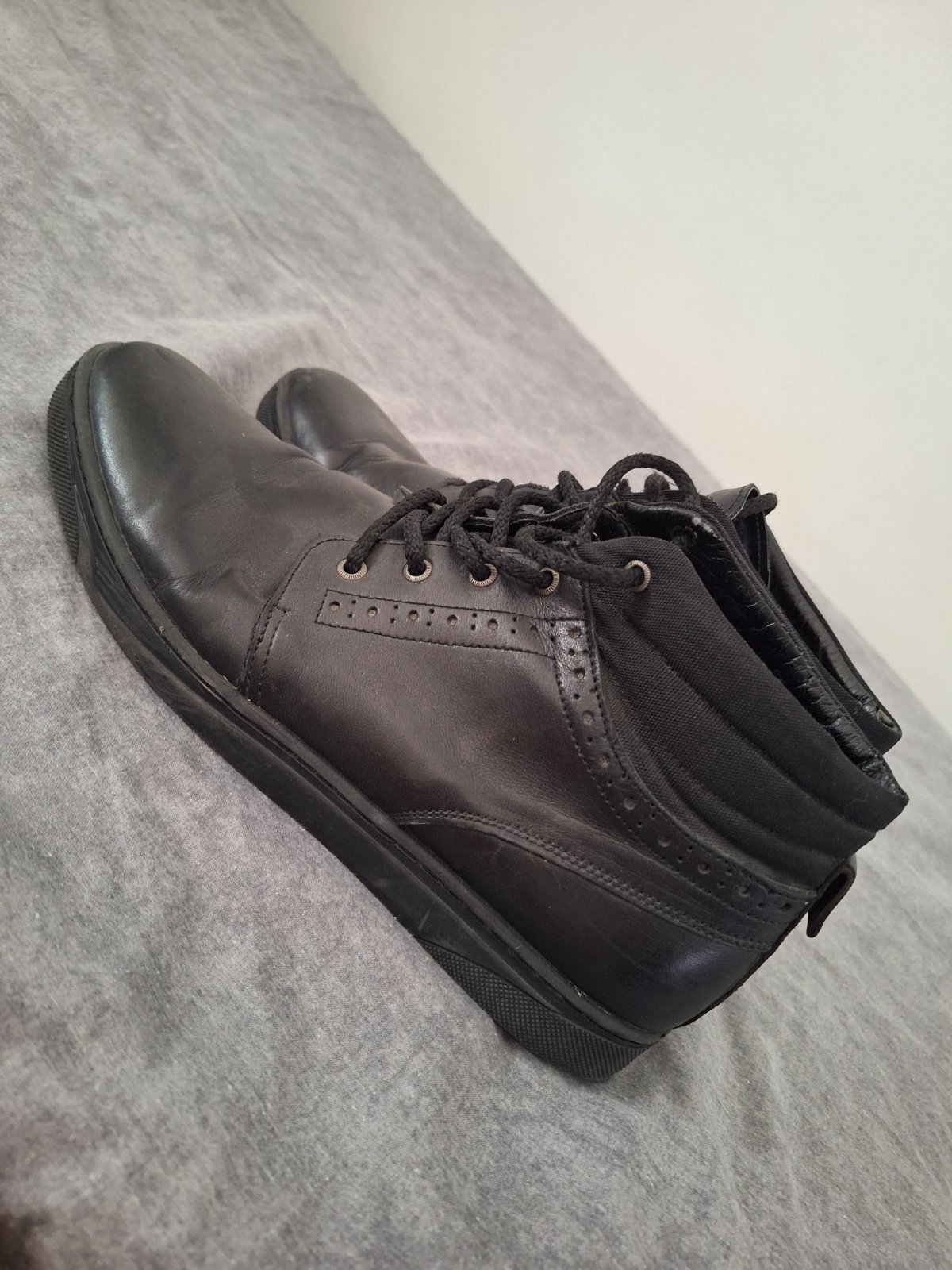 Boots noirs pour homme