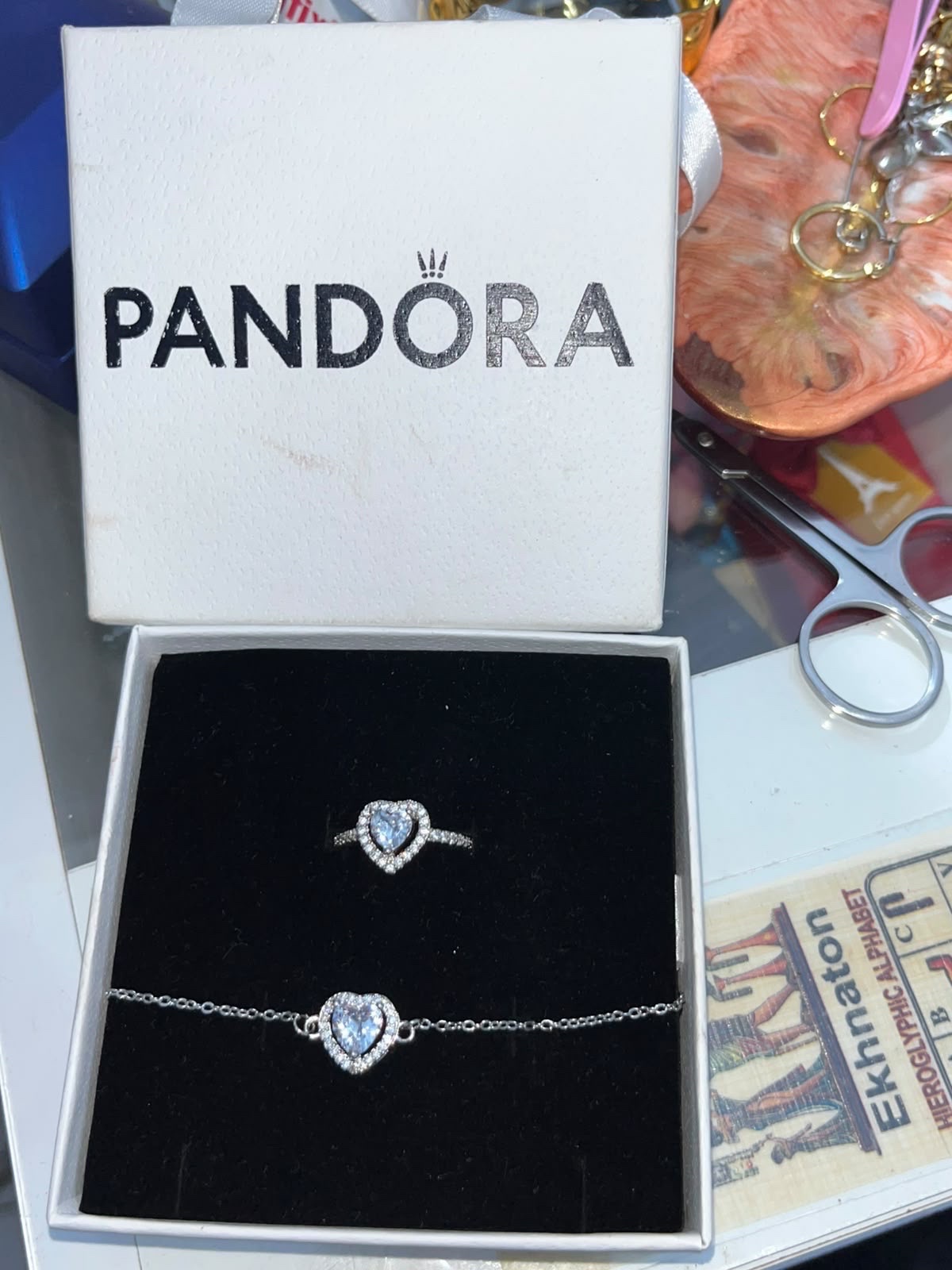 Collier et bague pandora 