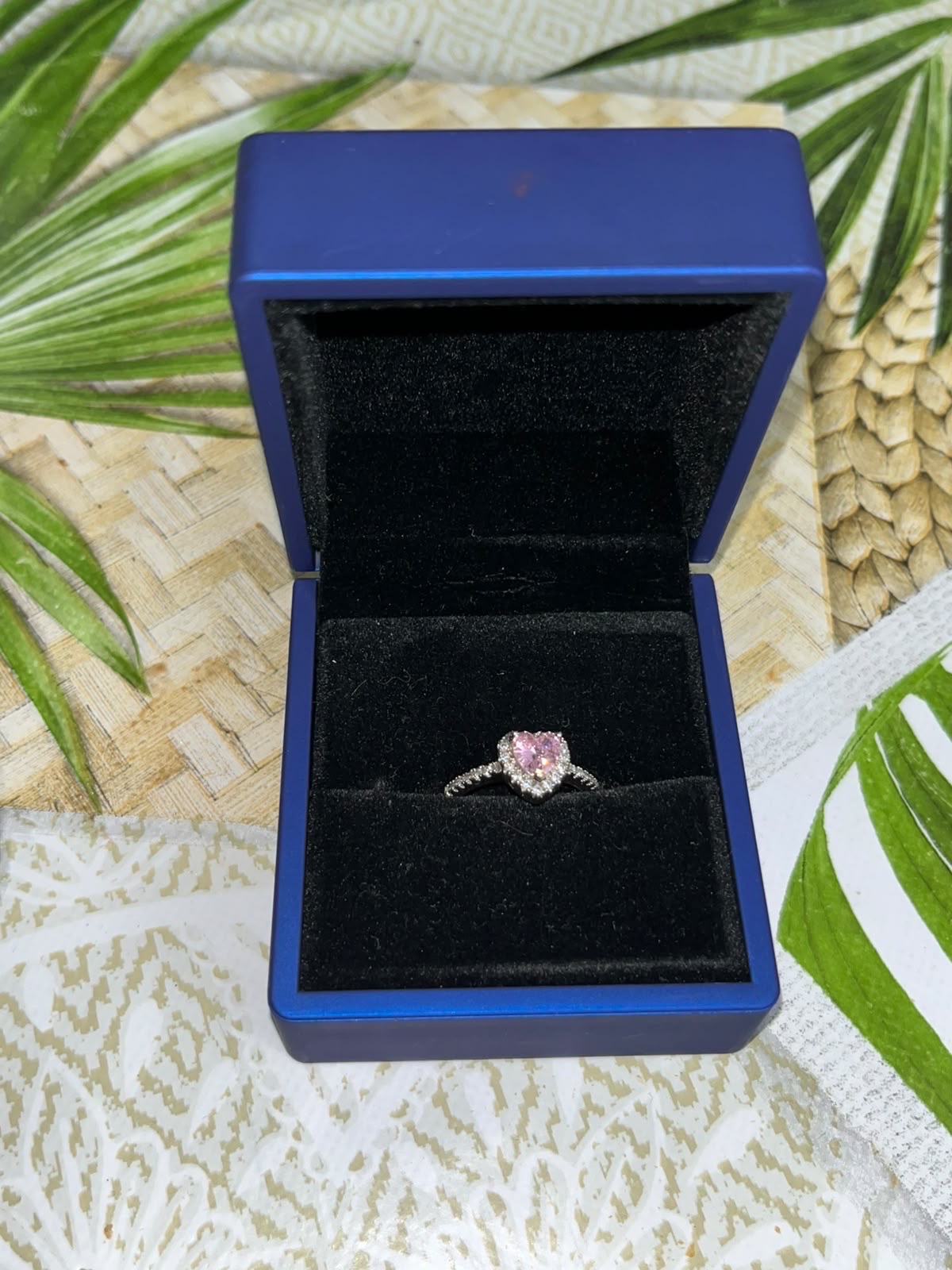 Bague pandora jamais portée