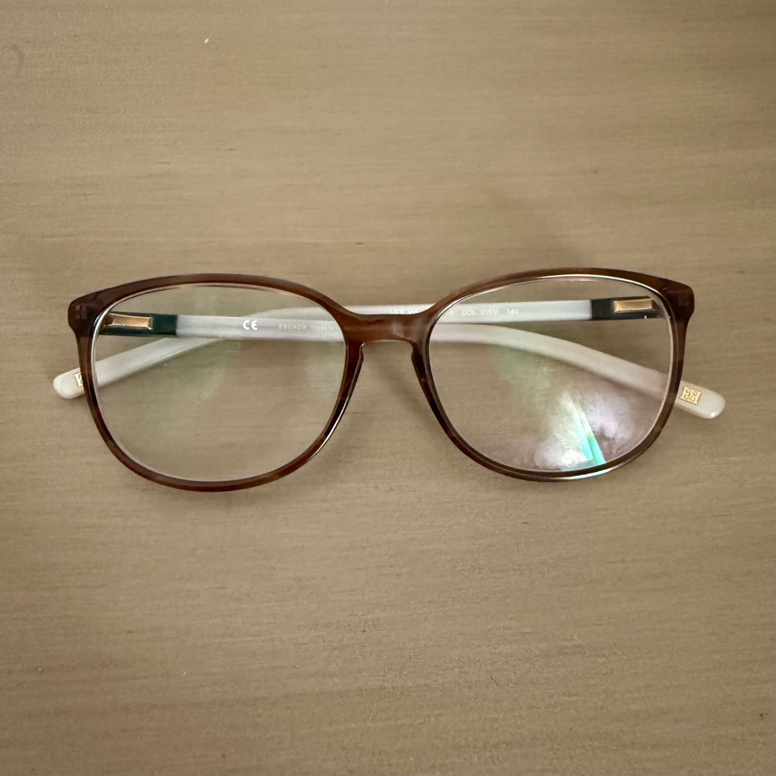 Lunettes de vue Escada