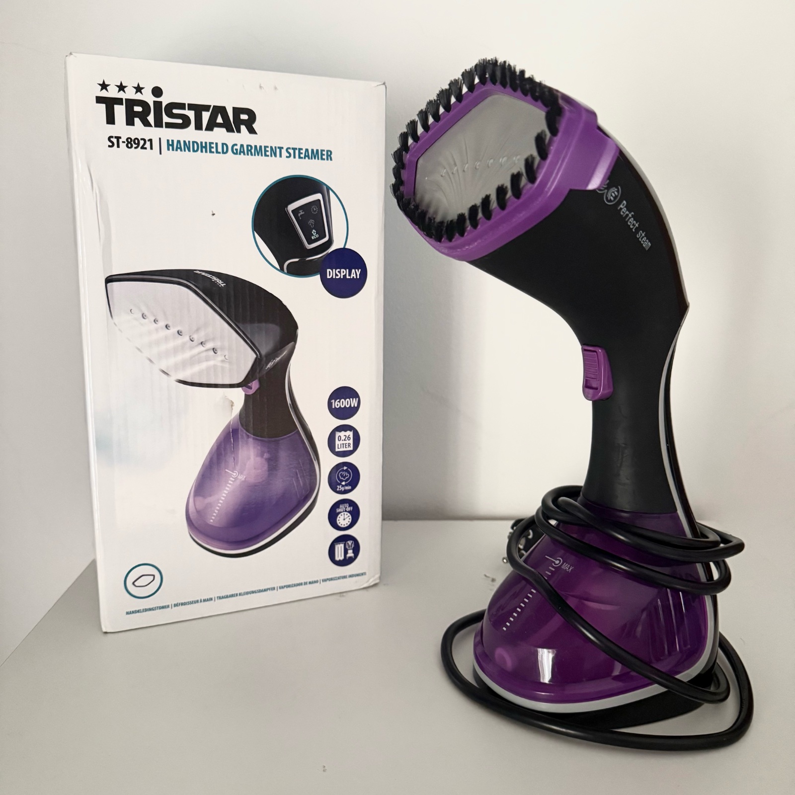 DÉFROISSEUR VAPEUR A MAIN TRISTAR ST-8921