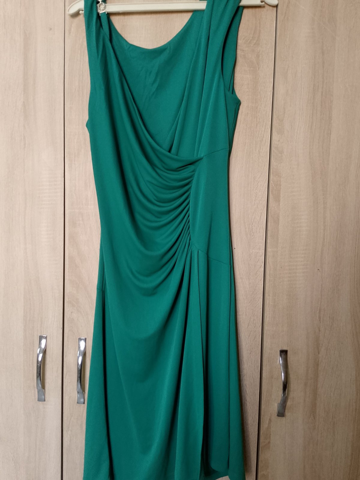 Robe de couleur Vert 