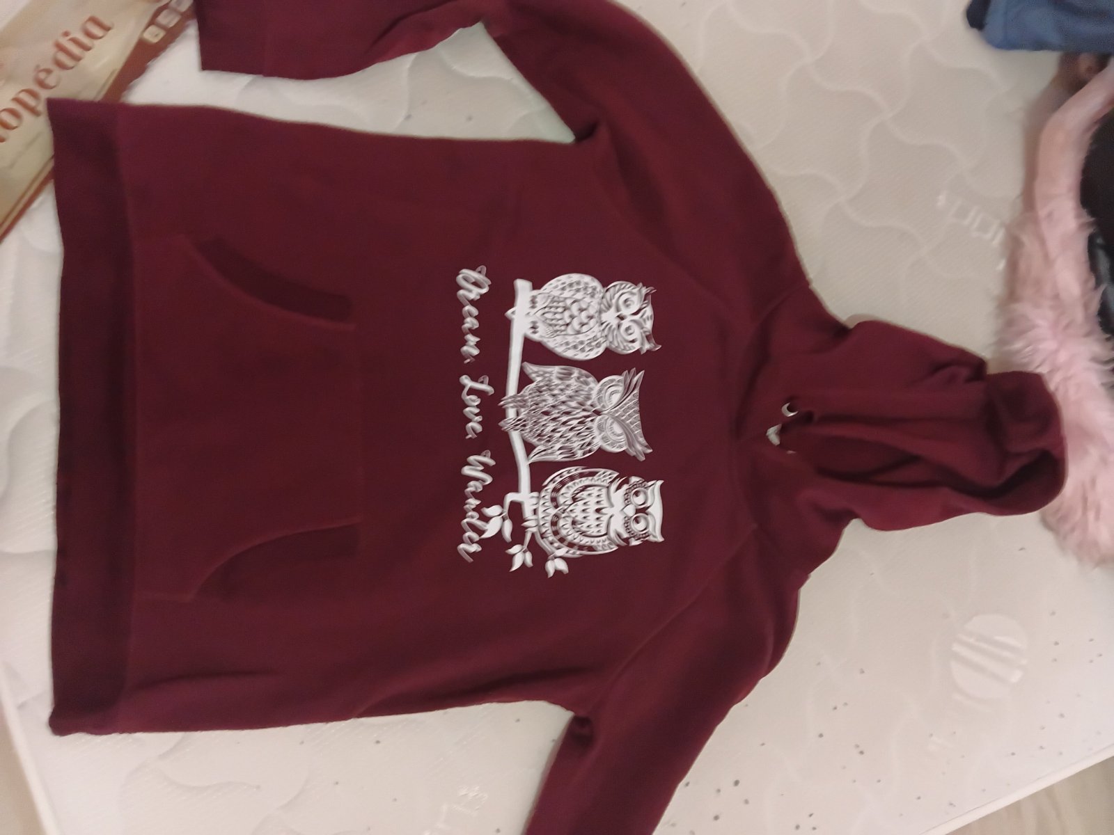 Capuche bordeaux